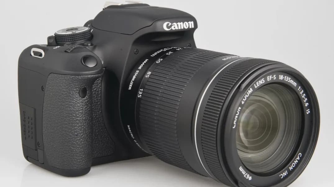 Najlepsze obiektywy do Canon EOS 600D - porównanie i opinie Najlepsze obiektywy do Canon EOS 600D - porównanie i opinie